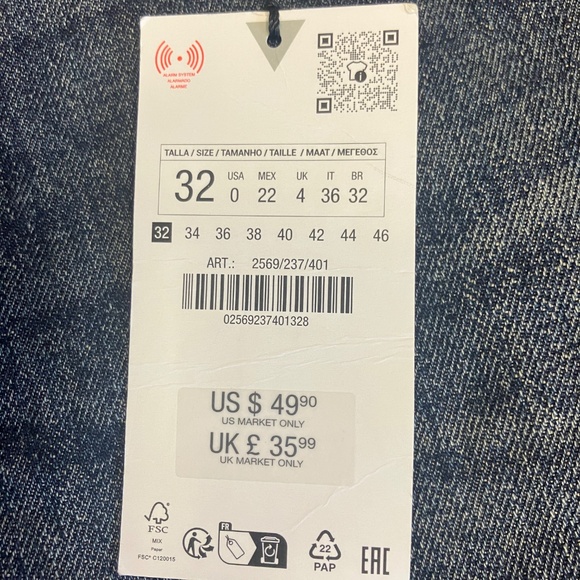 ZARA Dark Wash Denim Low Rise Wide Leg Jeans - Picture 3 of 6